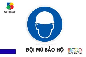 Biển báo đội mũ bảo hộ tại công trường, nhà xưởng