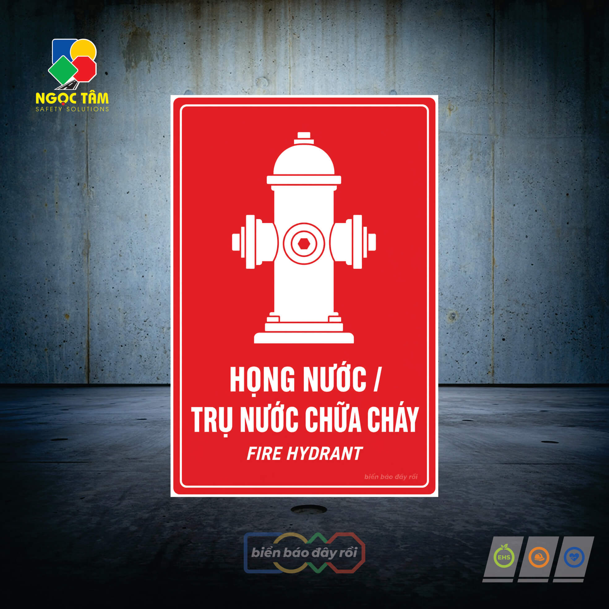 Biển báo vị trí họng nước và trụ nước chữa cháy màu đỏ